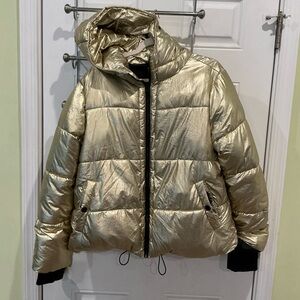 American Eagle Outfitters Metallic Gold Puffer Coat
